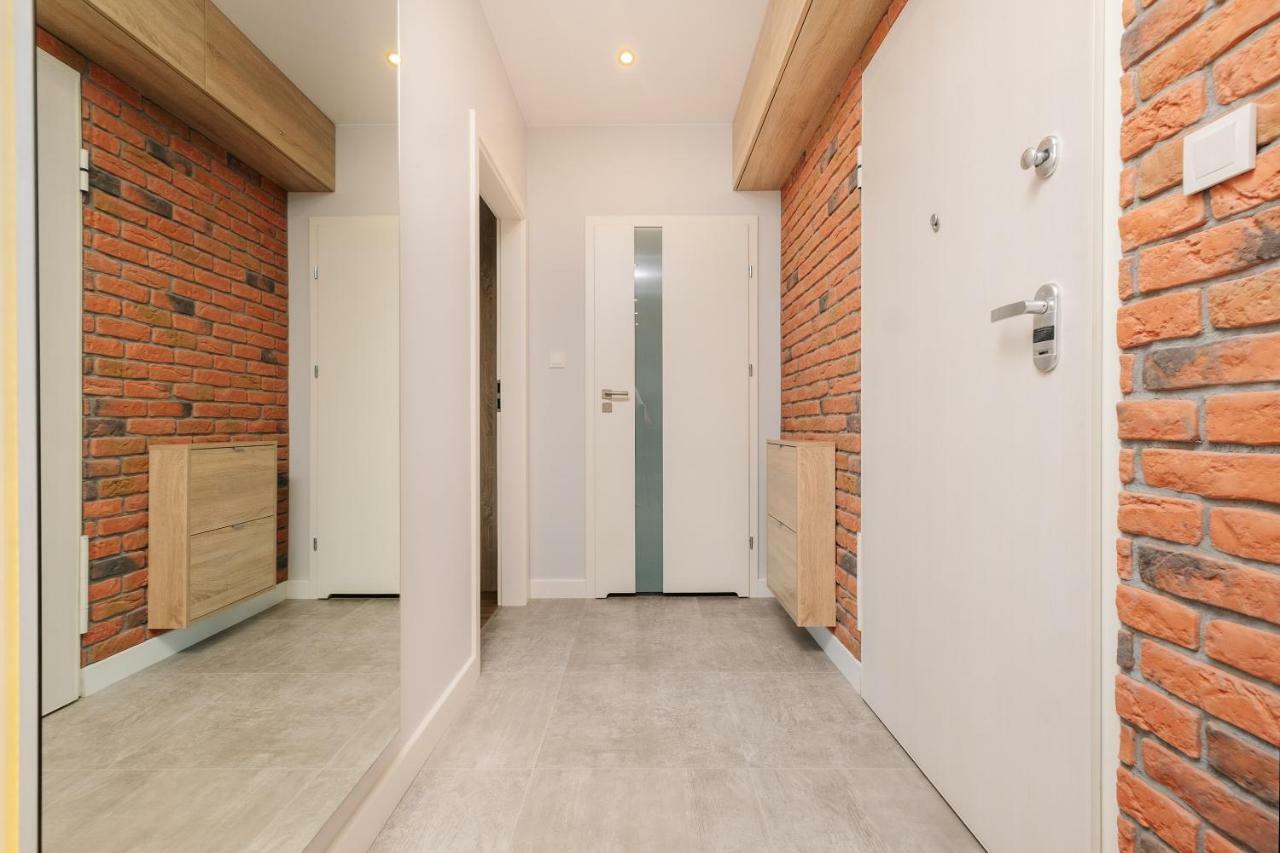 Stare Bielany 2-Bedroom Apartment 华沙 外观 照片