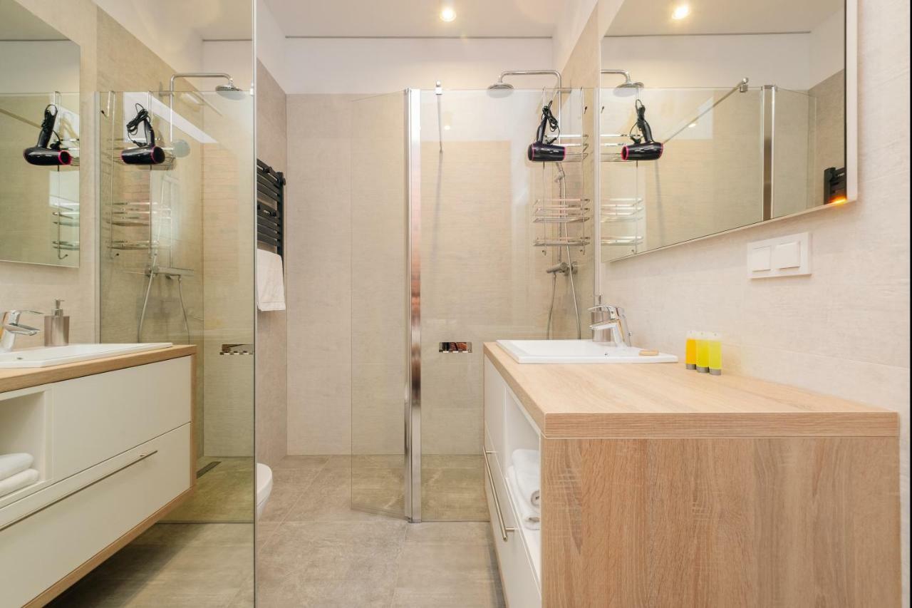 Stare Bielany 2-Bedroom Apartment 华沙 外观 照片